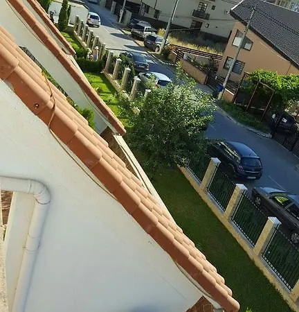 Comfy Duplex - Next To The Beach * 那沃达利